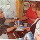 Spotkanie z pisarką w bibliotece na Pańskiej Górze, 24 maja 1993 r.   