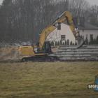 Trwają prace rozbiórkowe na stadionie przy ul. Moniuszki W Jaworznie.
