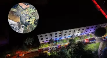 Pożar mieszkania w Jaworznie. Dwie osoby trafiły pod opiekę medyków