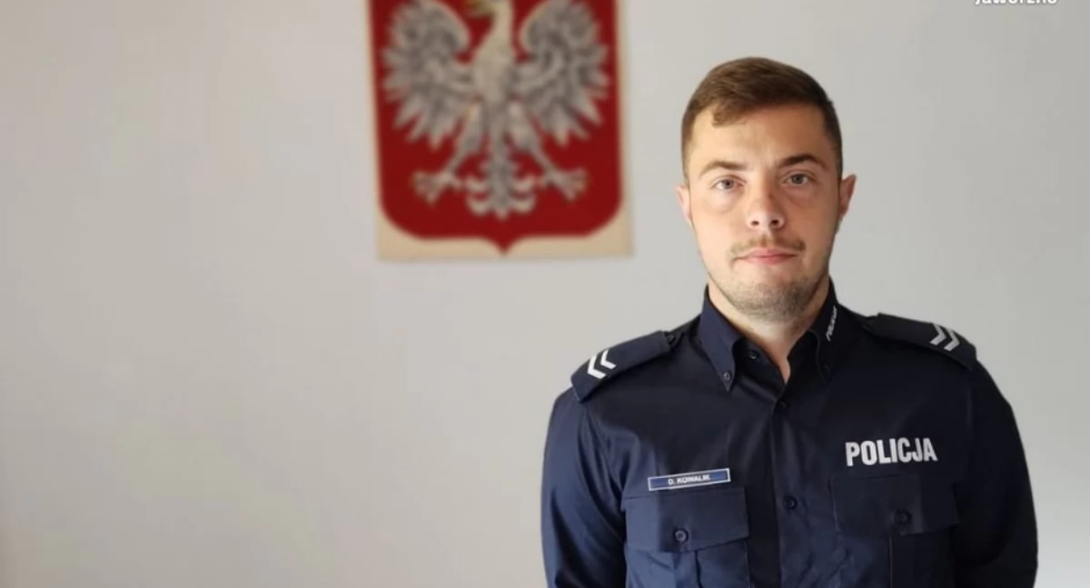 Policjant, który złapał złodzieja po służbie. Fot. KMP Jaworzno