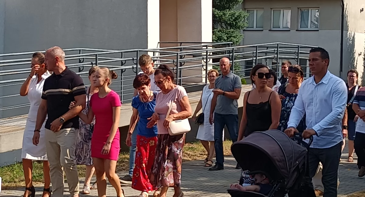 Kościół, Odpust parafii Narodzenia Długoszynie galeria zdjęć - zdjęcie, fotografia