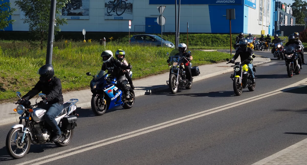 Życie miasta, Motocykliści Jaworzno zakończenie sezonu - zdjęcie, fotografia