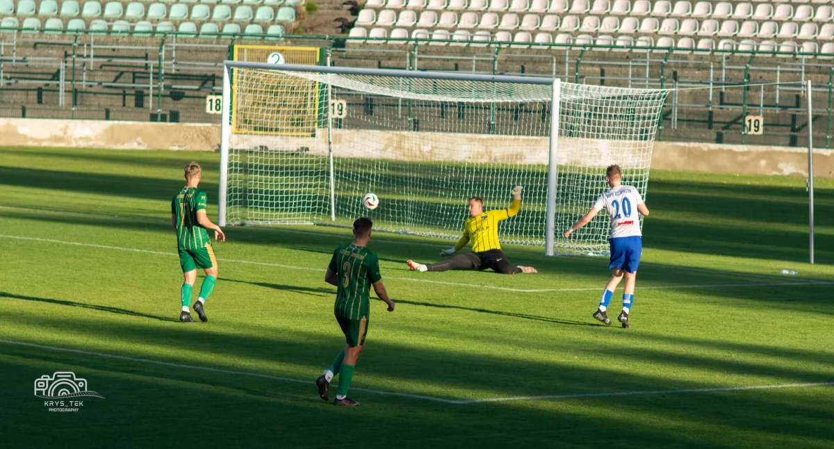 Mecz GKS Victoria Jaworzno vs. Sokół Kocmyrzów Baranówka. Fot: Krys Tek