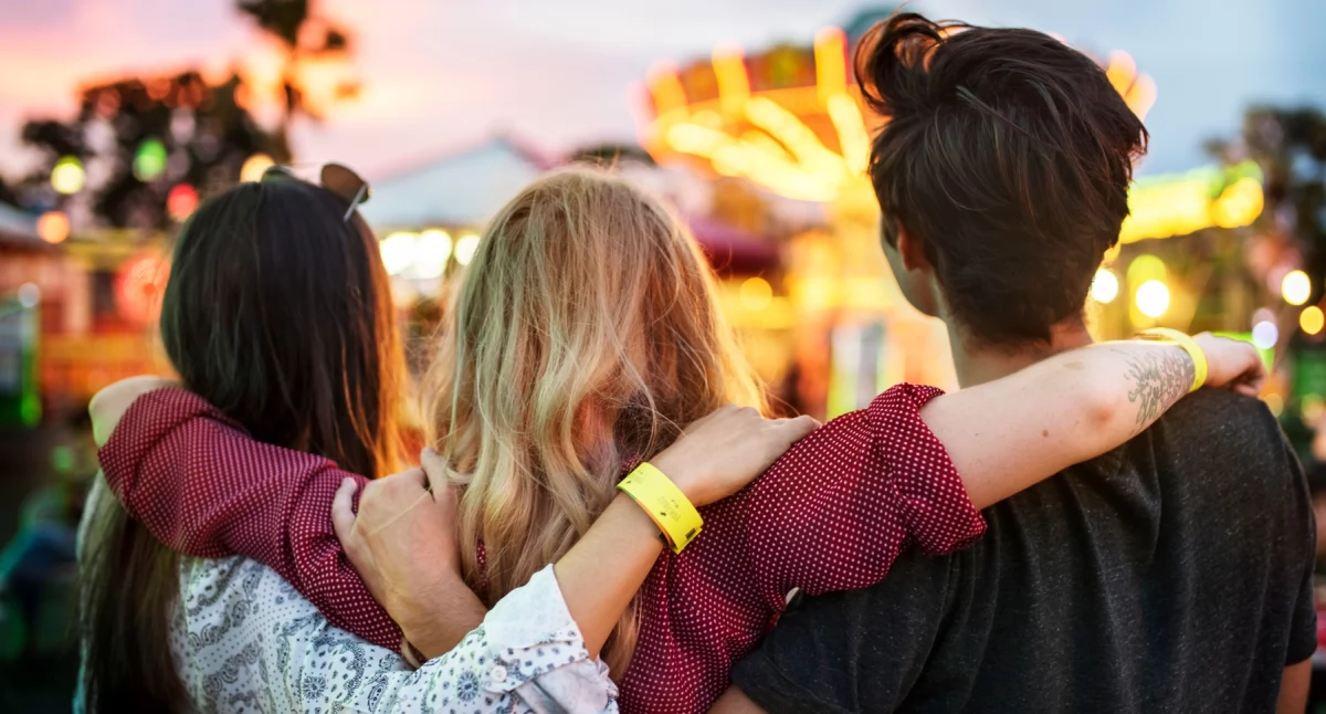 Informator / Materiały zewnętrzne , Dlaczego przenośne toalety niezbędne festiwalach - zdjęcie, fotografia