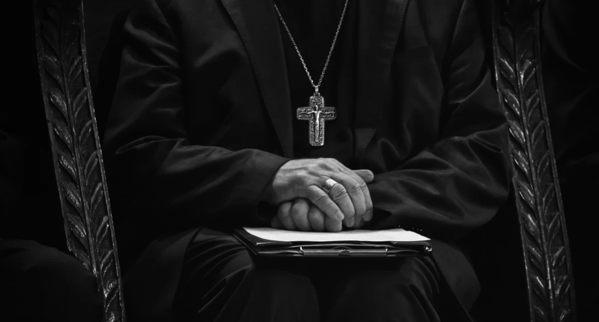 Kronika Kryminalna, Skandal Diecezji Sosnowieckiej Zatrzymano dwóch księży jednego byłego duchownego - zdjęcie, fotografia