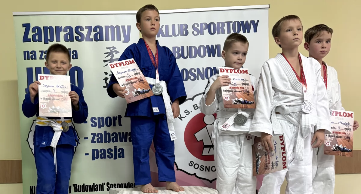 Sporty walki, medali zawodników GujaKan Jaworzno Turnieju Sosnowcu - zdjęcie, fotografia
