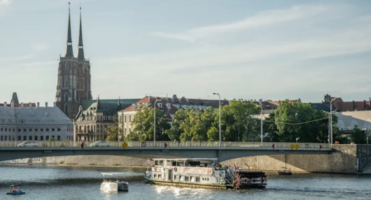 Informator / Materiały zewnętrzne , Wycena nieruchomości online działa warto skorzystać - zdjęcie, fotografia
