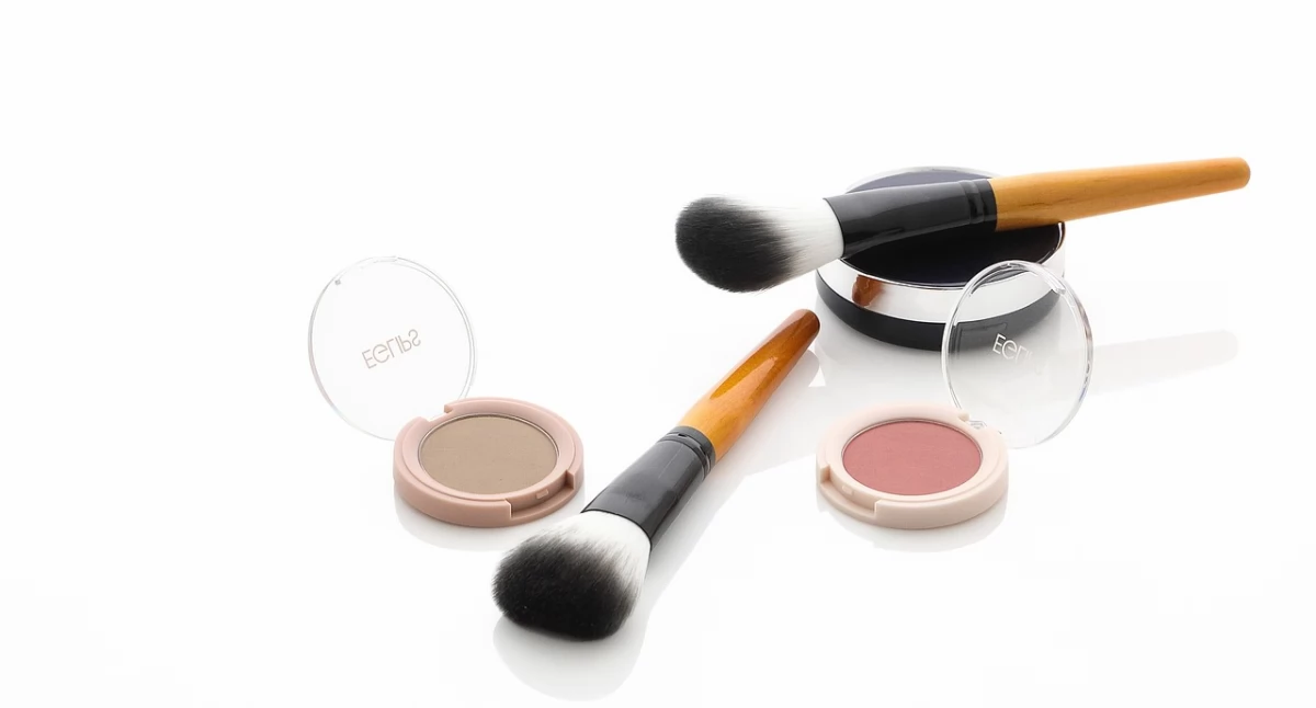 Informator / Materiały zewnętrzne , Słoiki kosmetyczne Innowacyjne rozwiązania branży beauty - zdjęcie, fotografia