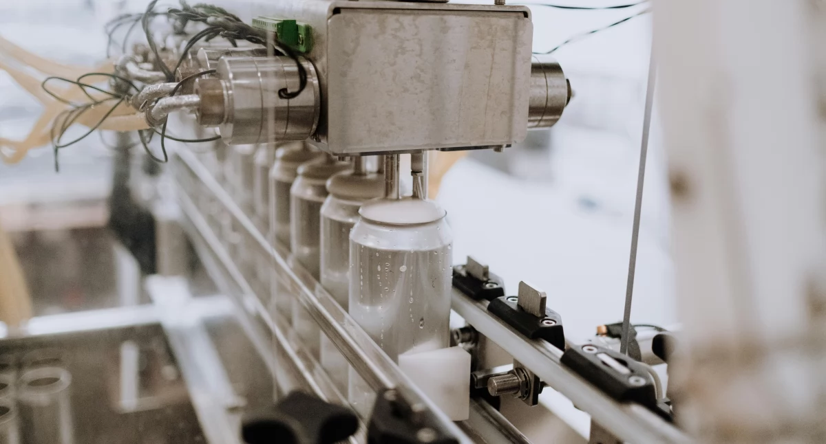 Informator / Materiały zewnętrzne , Maszyny pakujące nowoczesne pakowanie produktów - zdjęcie, fotografia