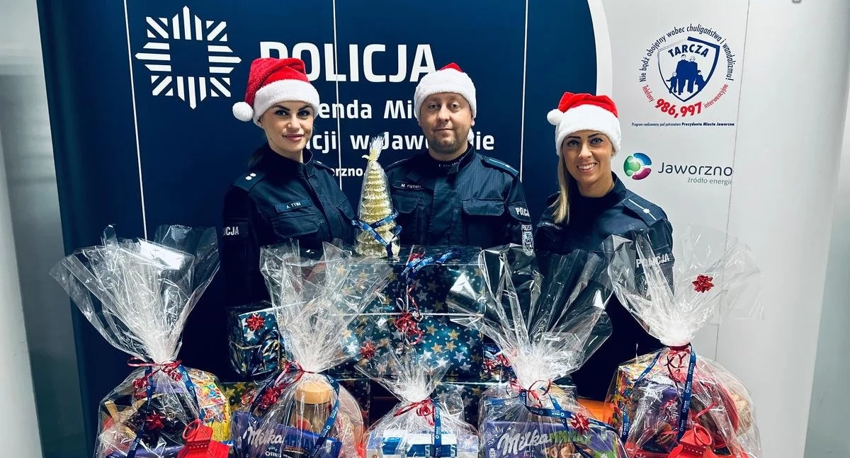 Komunikaty Policja, Świąteczna zbiórka policjantów rzecz jaworznickiego hospicjum - zdjęcie, fotografia