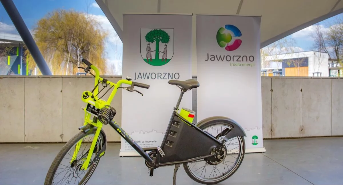 Życie miasta, Duża popularność liczne zniszczenia Miasto podsumowuje miniony Jaworznickiego Roweru Miejskiego - zdjęcie, fotografia