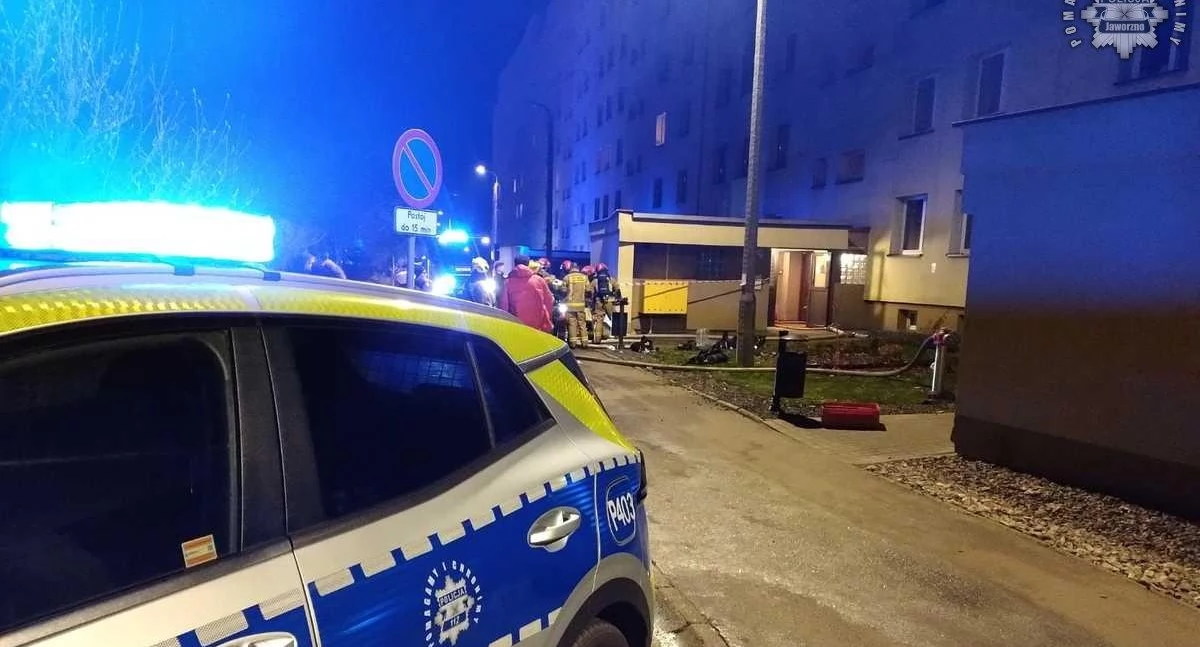 Pożar na ulicy Olszewskiego. Fot: Komenda Miejska Policji w Jaworznie