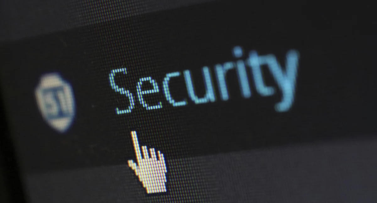 Informator / Materiały zewnętrzne , Ochrona danych cyberbezpieczeństwo Polsce - zdjęcie, fotografia