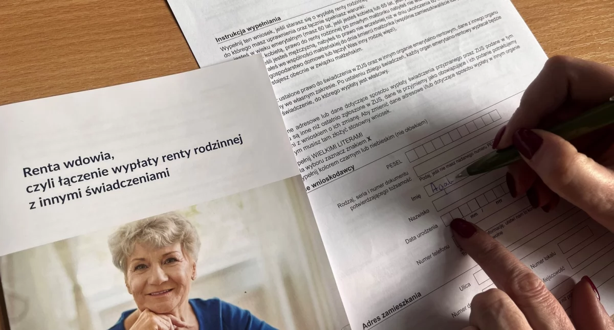 Ludzie, Chcesz złożyć wniosek rentę wdowią Podpowiadamy należy wcześniej przygotować sprawdzić zrobić prawidłowo - zdjęcie, fotografia