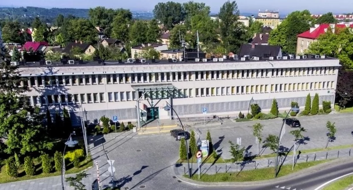 Życie miasta, Informacja opłatach podatkowych - zdjęcie, fotografia