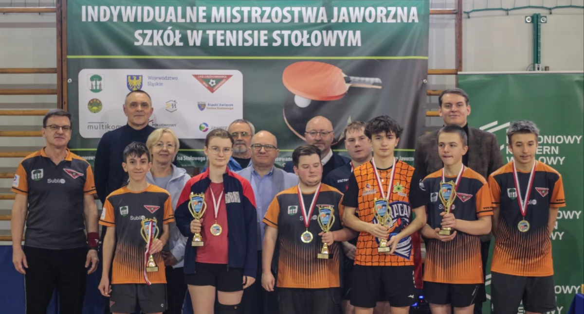 Sporty inne, Mistrzowie Jaworzna tenisie stołowym wyłonieni! - zdjęcie, fotografia