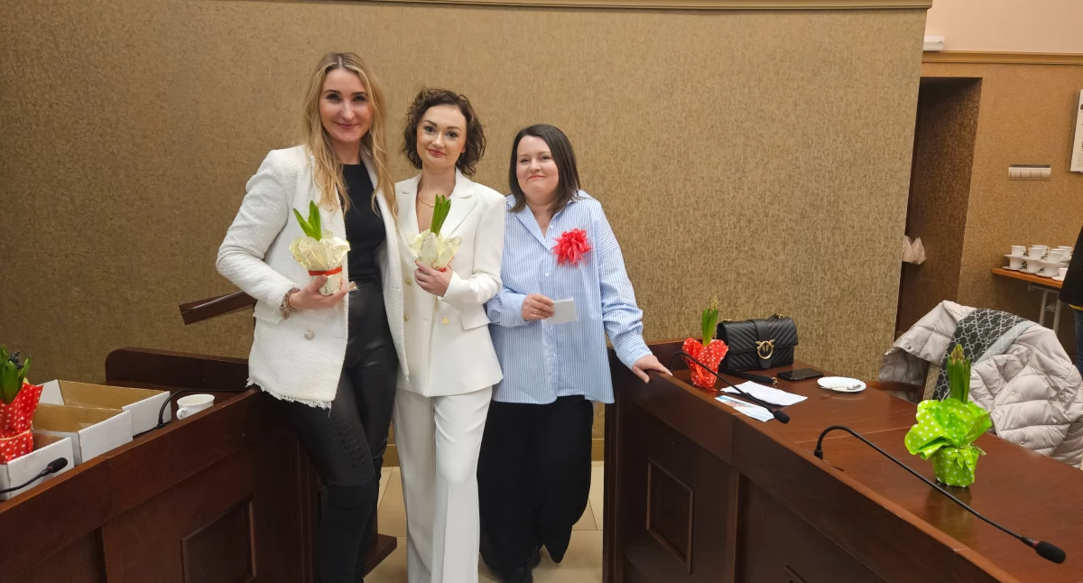Magdalena Gościńska, Patrycja  Kłósek i Karolina Boborowska 