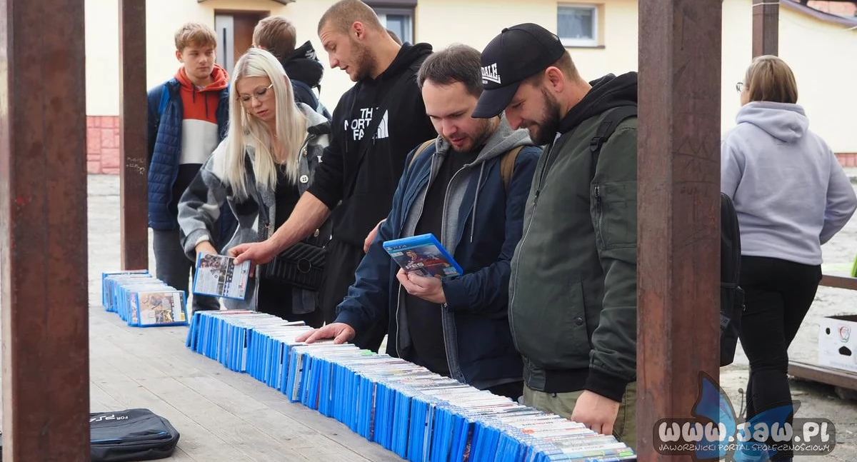 Życie miasta, Giełda wideo Jaworznie sprzedaj wymień - zdjęcie, fotografia