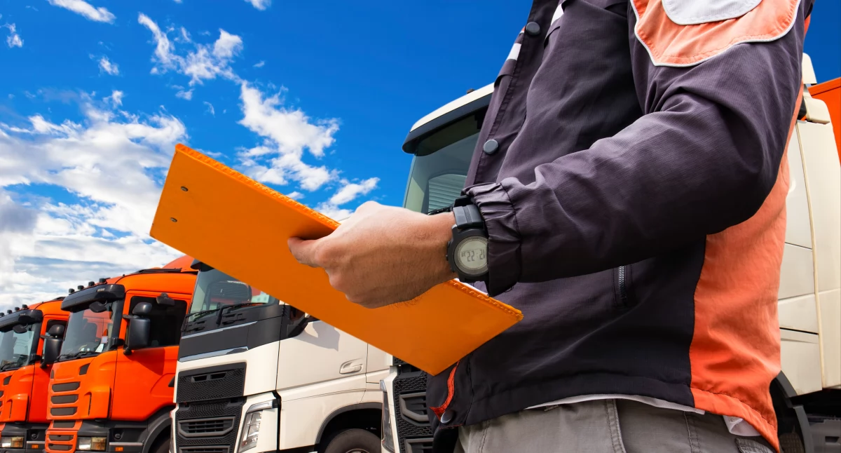 Informator / Materiały zewnętrzne , rozwijać firmę transportową programem spedycji - zdjęcie, fotografia