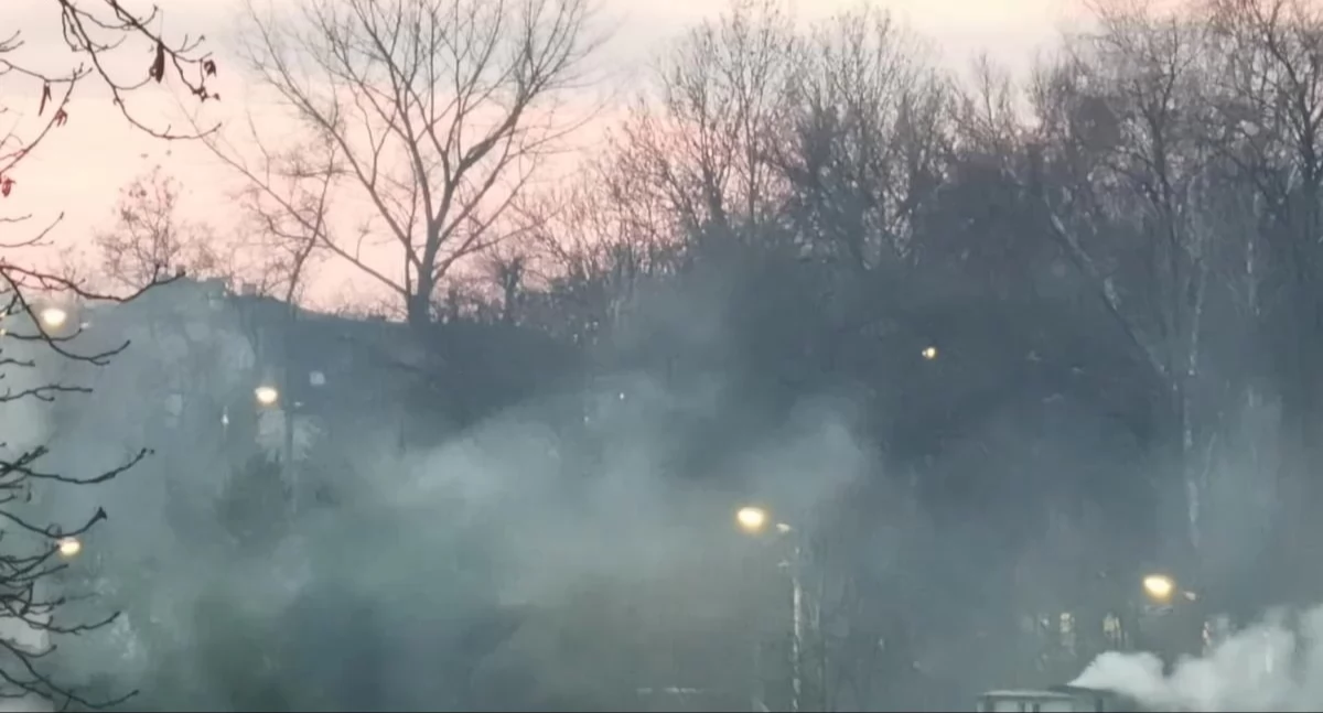 Życie miasta, odsłona programu Czyste Powietrze nabór wniosków rozpoczęty - zdjęcie, fotografia