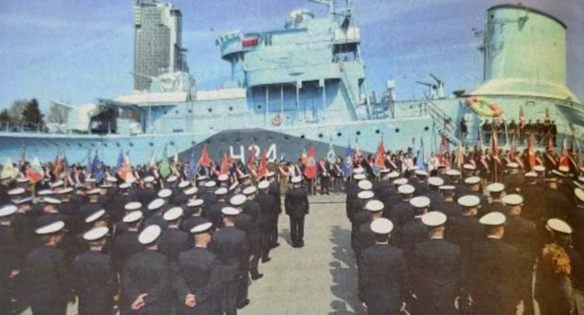 Uroczystości żałobne Dowódcy Marynarki Wojennej RM admirała floty Andrzeja Karweta/ fot. archiwum Co tydzień