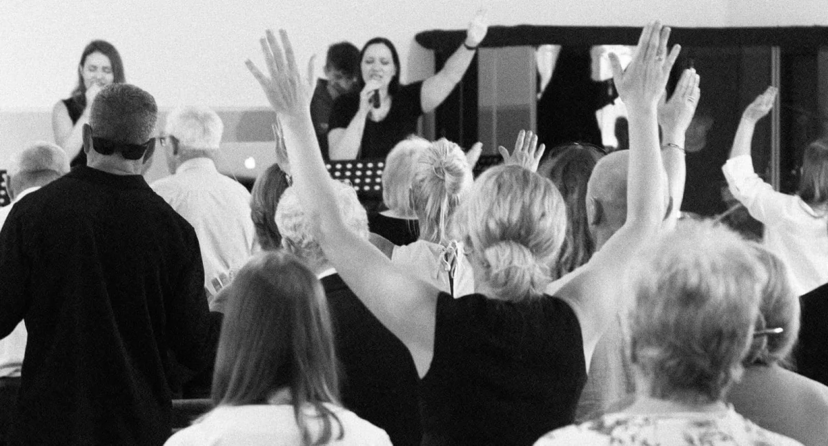 Kościół, Święta Wielkanocne Kościele Zielonoświątkowym - zdjęcie, fotografia