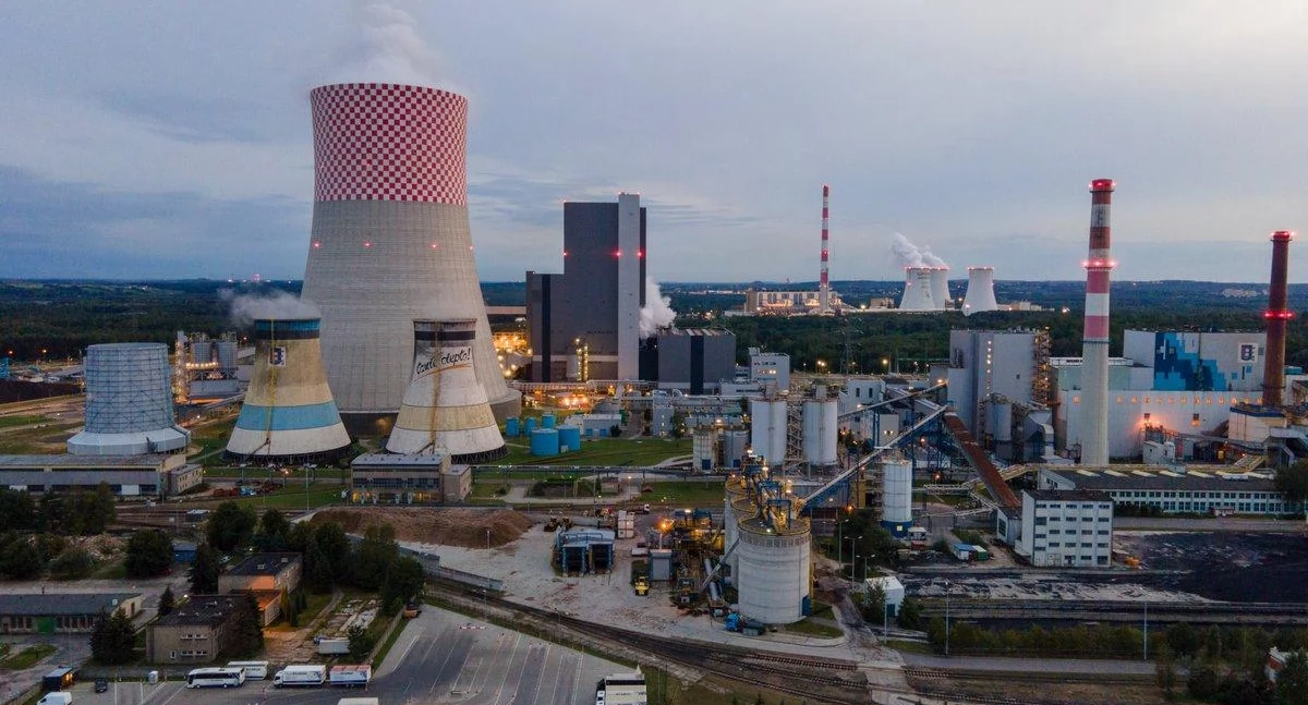 Ekologia, Tauron odchodzi węgla dalej elektrowniami Jaworznie Sierszy Łaziskach - zdjęcie, fotografia