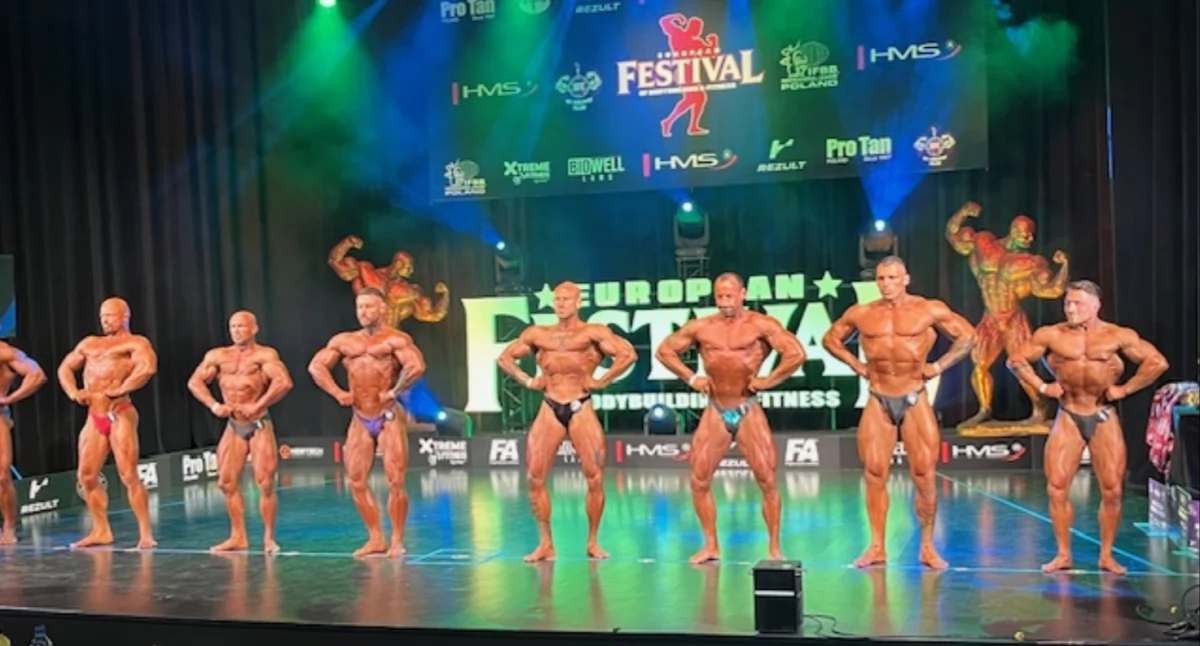 Sporty inne, Patryk Morawiak podopieczny trenera Roberta Trzopa Jaworzna złotem Mistrzostwach Polski Kulturystyce - zdjęcie, fotografia
