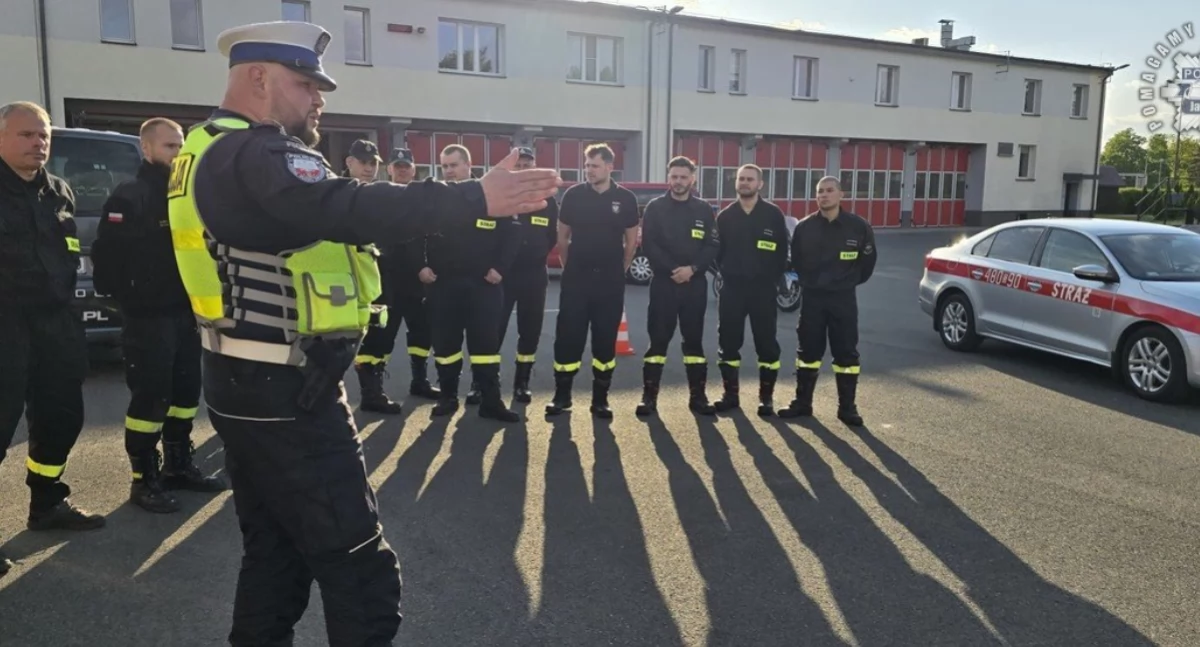 Życie miasta, Wspólne działania policji straży pożarnej rzecz bezpieczeństwa - zdjęcie, fotografia