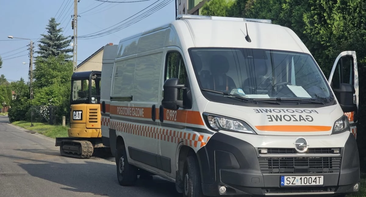 Pożary - Straż Pożarna, Koparką uszkodził gazociąg - zdjęcie, fotografia