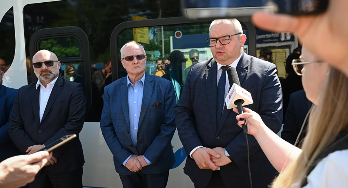 Życie miasta, latach pociągi wróciły trasę Tychy Orzesze Jaśkowice - zdjęcie, fotografia