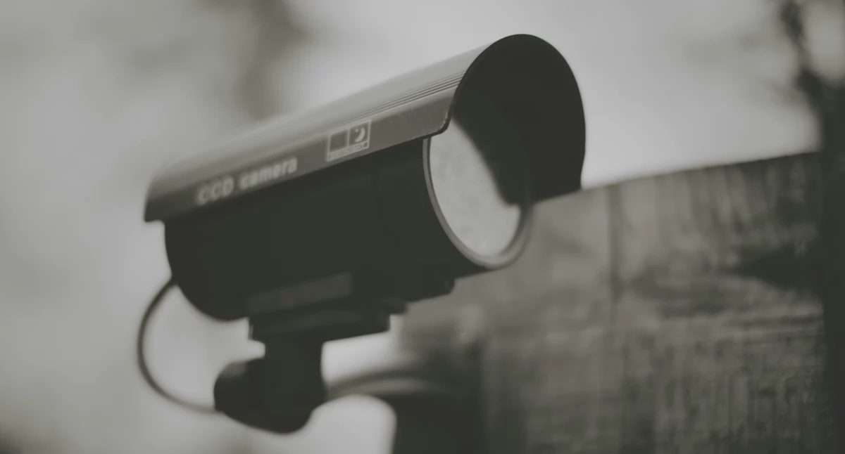 Informator / Materiały zewnętrzne , Monitoring Wizyjny Pogodzić Bezpieczeństwo Ochroną Danych Osobowych - zdjęcie, fotografia