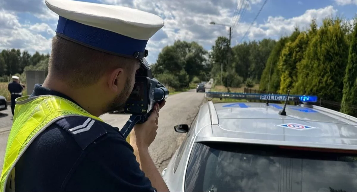 Komunikaty Policja, Motocyklista pędził czeka surowa - zdjęcie, fotografia