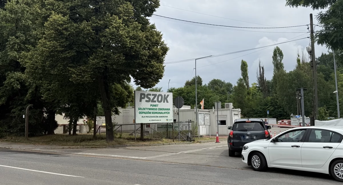 Życie miasta, terenie Jaworzna mogą stanąć kontenery zużytą odzież - zdjęcie, fotografia