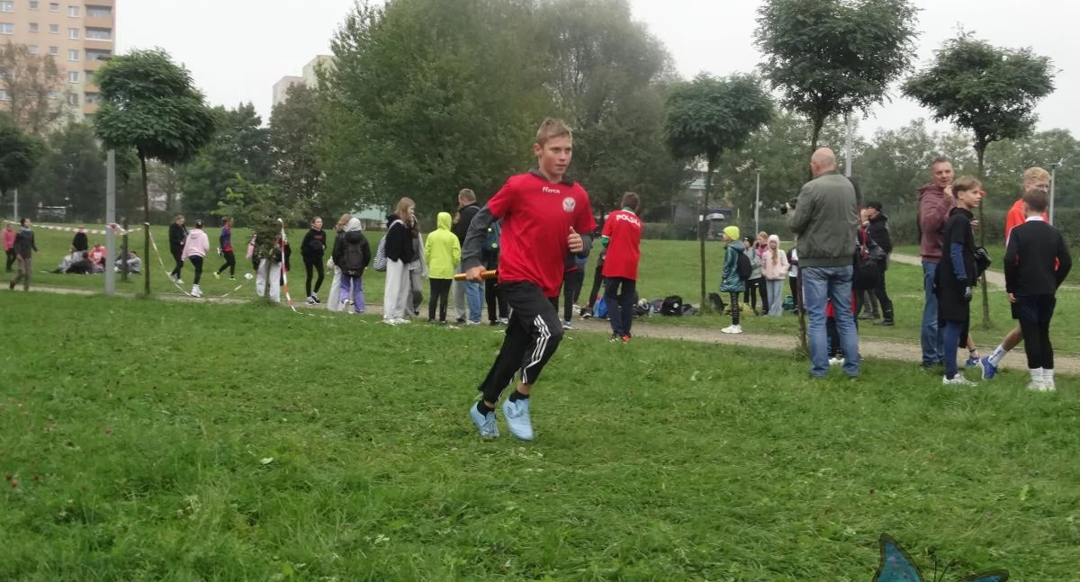 Życie miasta, Festiwal Biegania Dzieci sportowe emocje Stadionie Miejskim - zdjęcie, fotografia