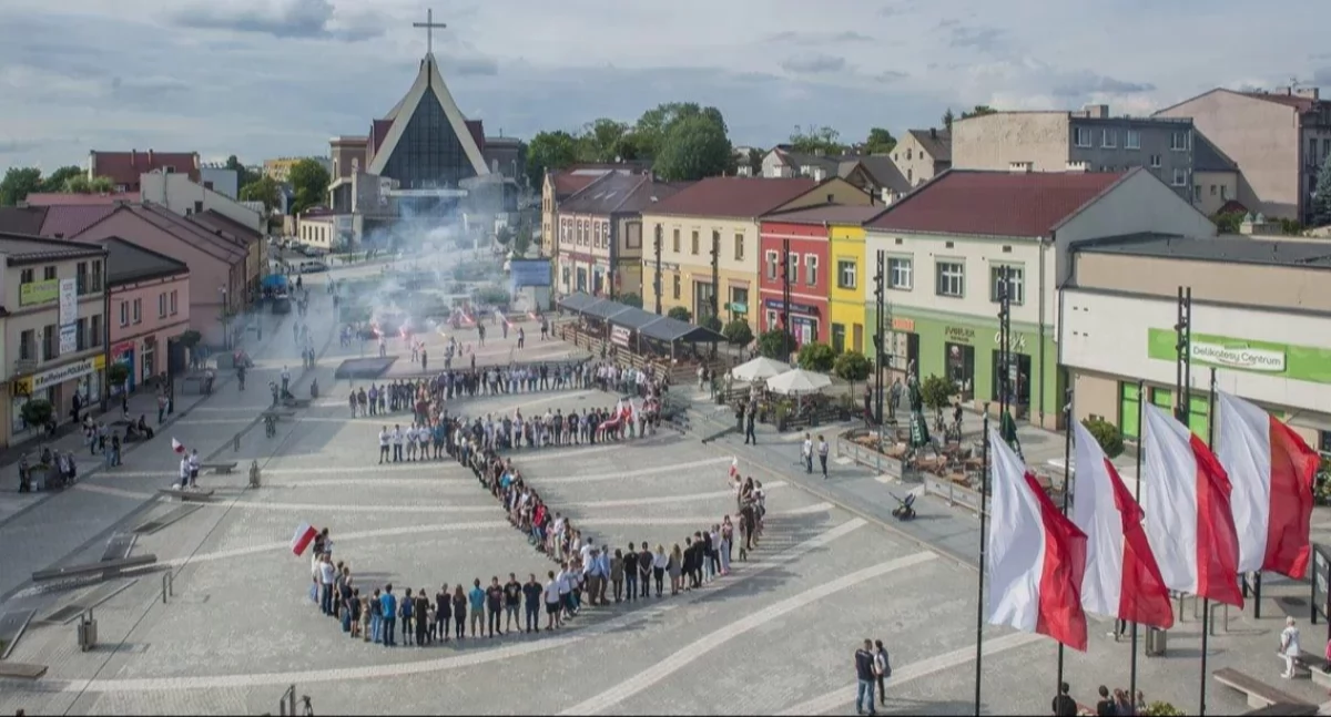 Życie miasta, sierpnia będzie dniem wolnym pracy Decyzja coraz bliżej - zdjęcie, fotografia