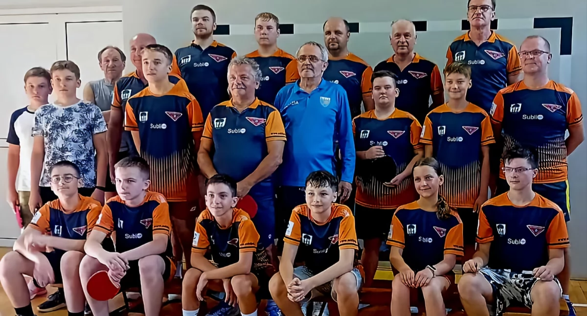 Sporty inne, Tenisa Stołowego Ciężkowianka poszukuje inwestorów - zdjęcie, fotografia