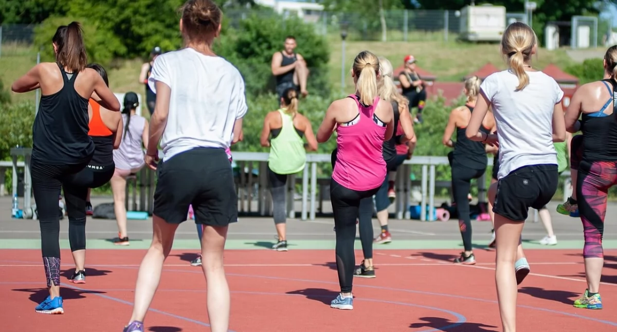 Informator / Materiały zewnętrzne , dyscyplin sportowych których kobiety lepsze mężczyzn - zdjęcie, fotografia