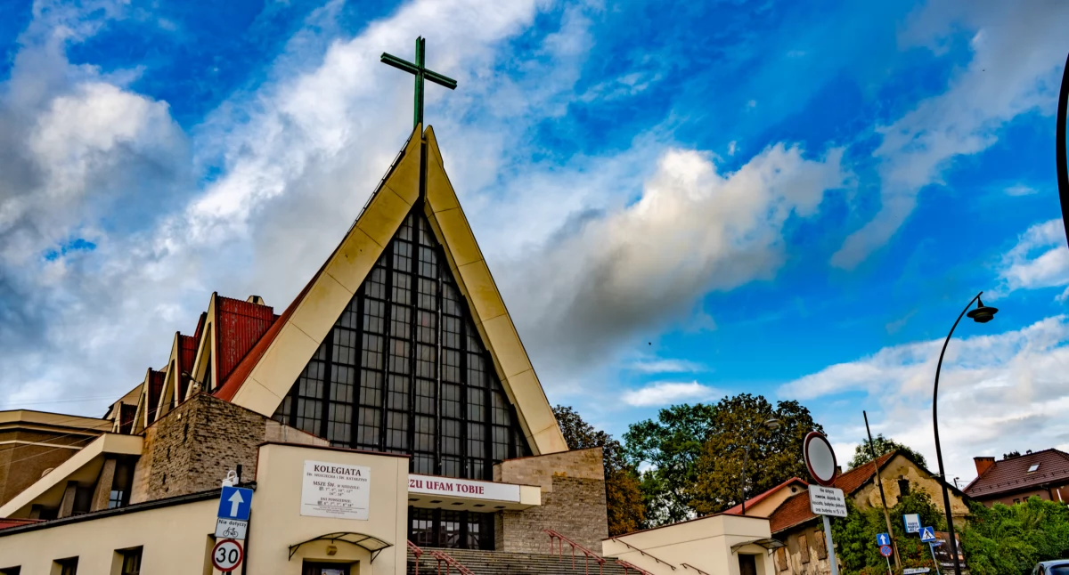 PARAFIA PW. ŚWIĘTEGO WOJCIECHA I ŚWIĘTEJ KATARZYNY