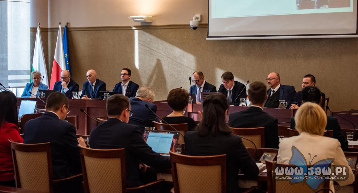 Polityka, Porządek obrad sesji Miejskiej Jaworznie zwołanej września - zdjęcie, fotografia