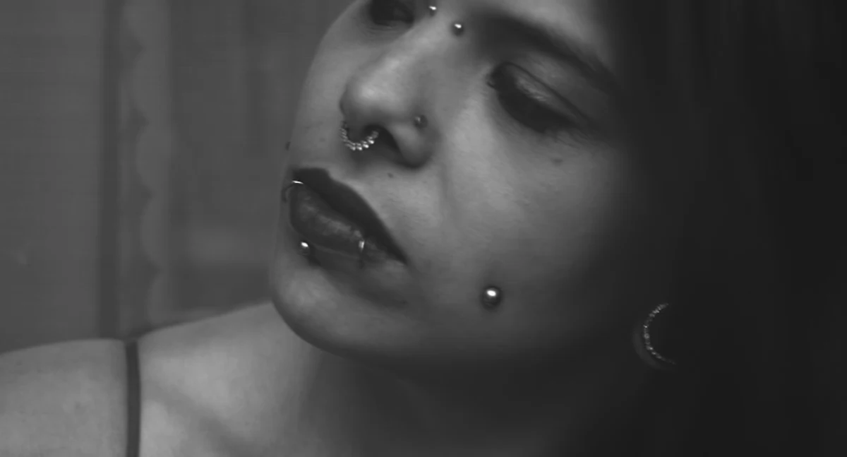 Informator / Materiały zewnętrzne , największych mitów piercingu prawdą fałszem - zdjęcie, fotografia