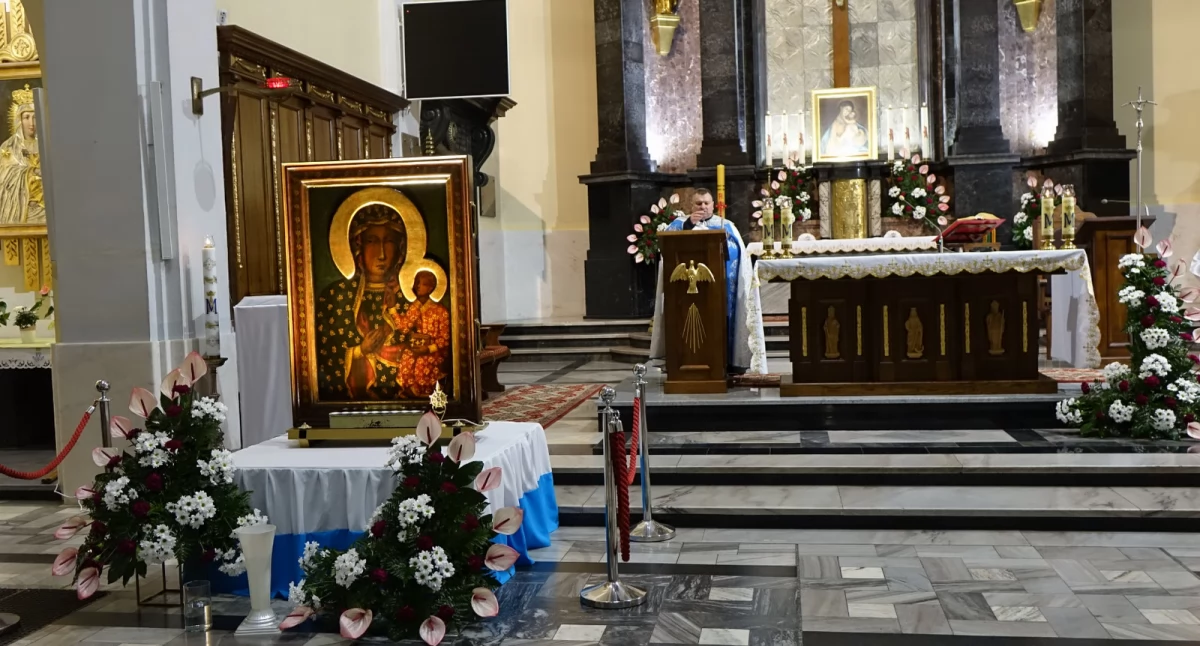 Peregrynacja Ikony Matki Bożej Jasnogórskiej. Fot. Kolegiata św. Wojciecha i św. Katarzyny w Jaworznie