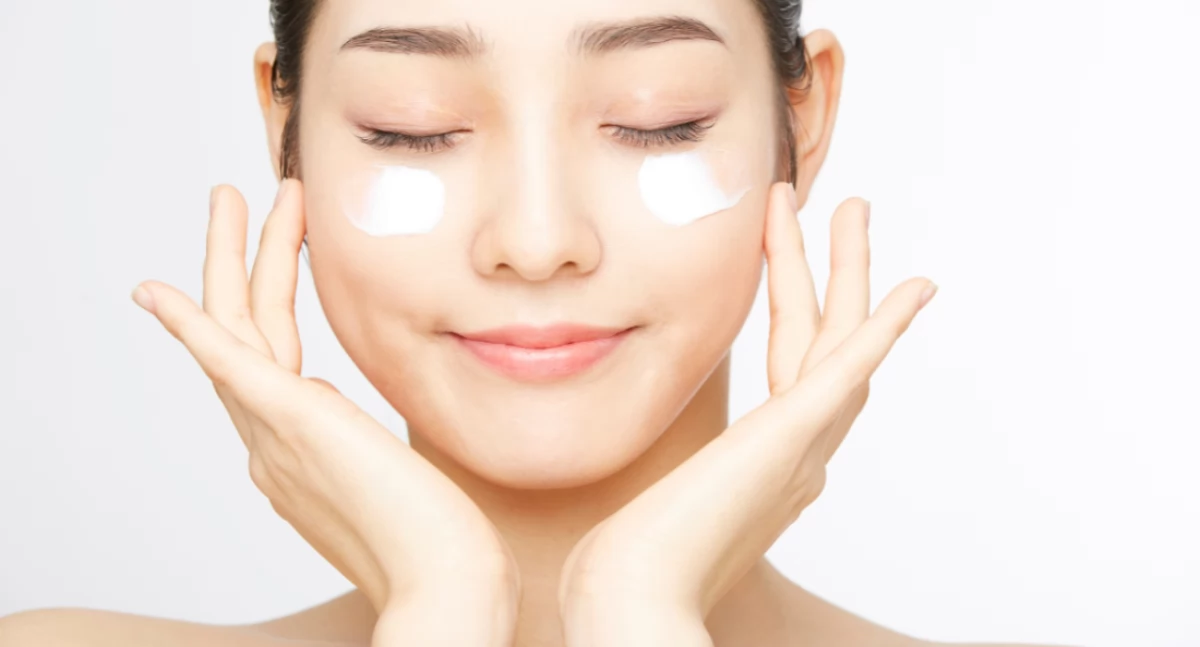 Informator / Materiały zewnętrzne , zadbać skórę wewnątrz - zdjęcie, fotografia