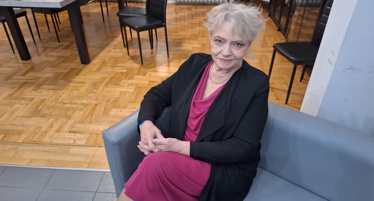 Kącik kulturalny, Seniuk swoich dzikich przygodach innych atrakcjach - zdjęcie, fotografia