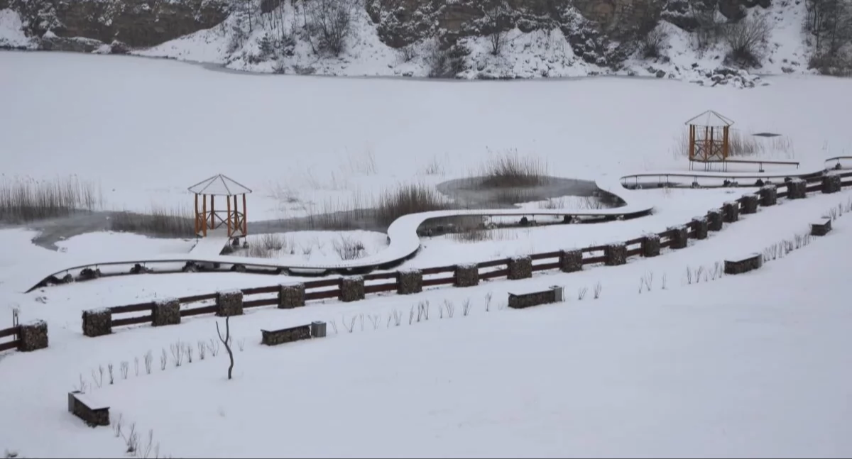 Życie miasta, Intensywne opady śniegu Polską ostrzegają - zdjęcie, fotografia