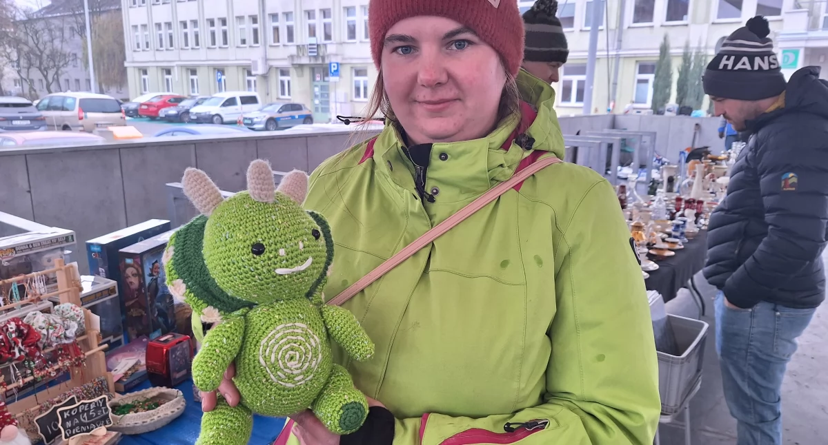 Życie miasta, Jaworznicki Pchli mikołajki choinkę - zdjęcie, fotografia