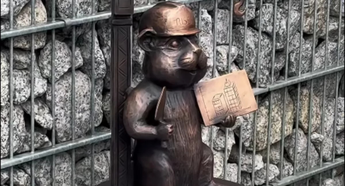 Życie miasta, Trzynasta figurka chomika europejskiego Jaworznie pojawiła Osiedlu Stałym - zdjęcie, fotografia