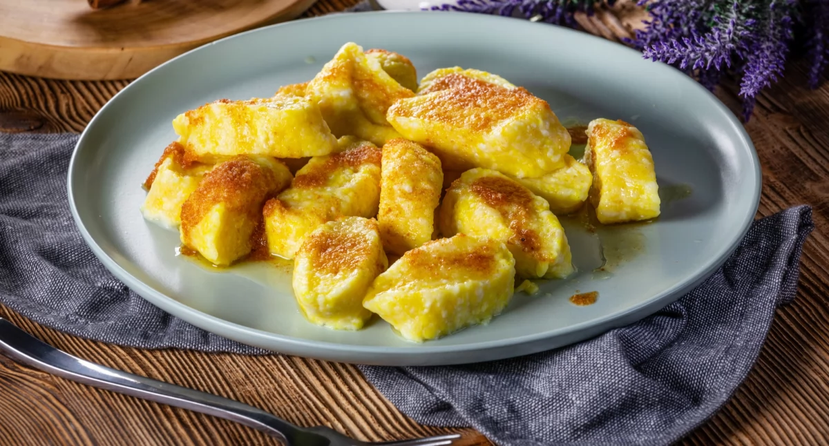 Informator / Materiały zewnętrzne , Sekret sosie Najlepsze dodatki kopytek klusek śląskich które odmienią tradycyjny obiad - zdjęcie, fotografia