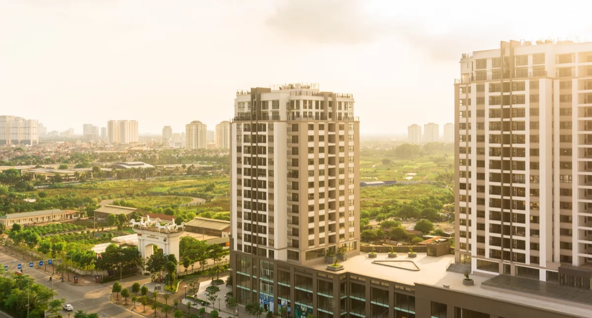 Informator / Materiały zewnętrzne , Wiata śmietnikowa porządek estetyka nowoczesne rozwiązania mieszkańców - zdjęcie, fotografia