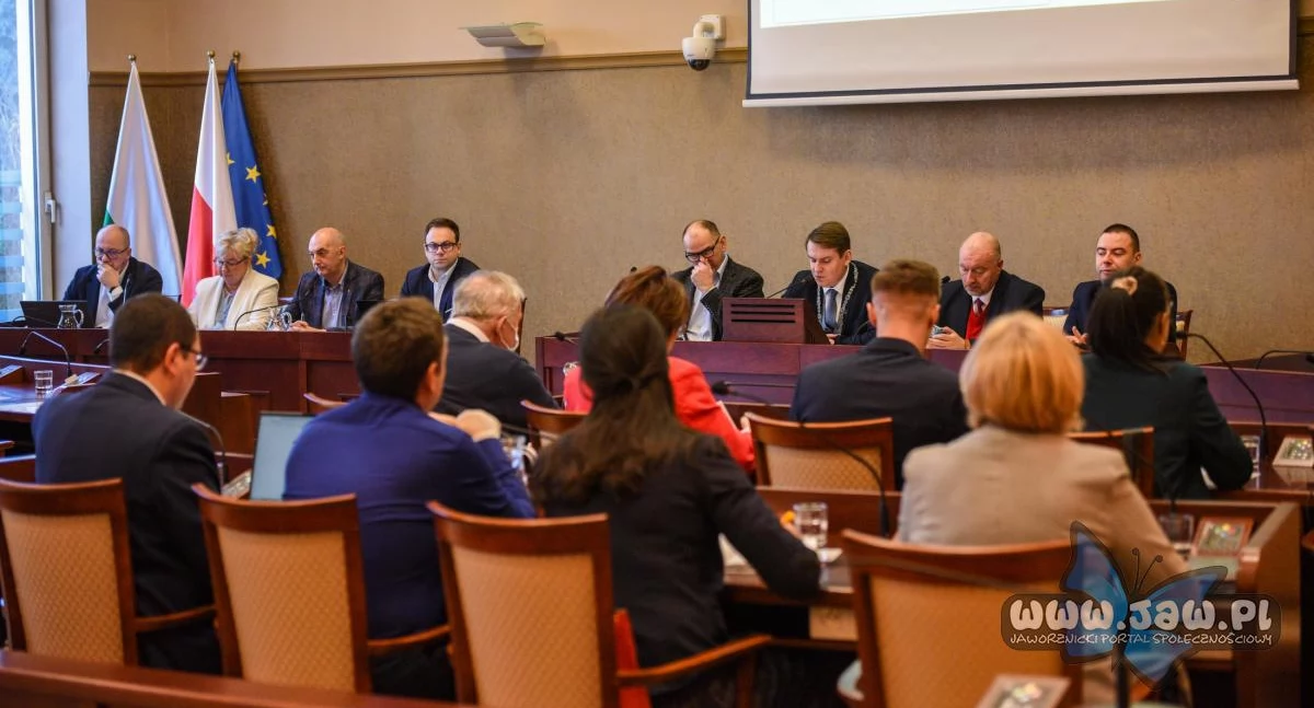 Życie miasta, Porządek obrad sesji Miejskiej Jaworznie grudnia - zdjęcie, fotografia